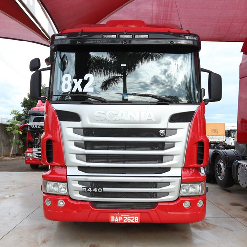 Imagem 2 de 9 de Scania R 440 - 2013/13 - 8x2 (bap 2628)