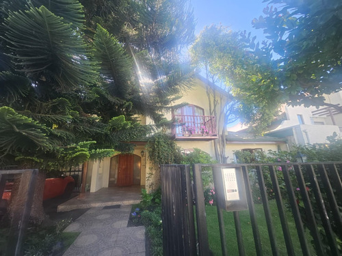 Tejada 6 Dormt+5baños+2estac+piscina.
