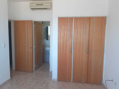 Imagen 5 de 12 de Apartamento Tipo Estudio En Resd. Venezia. Frente Al Club Italo.