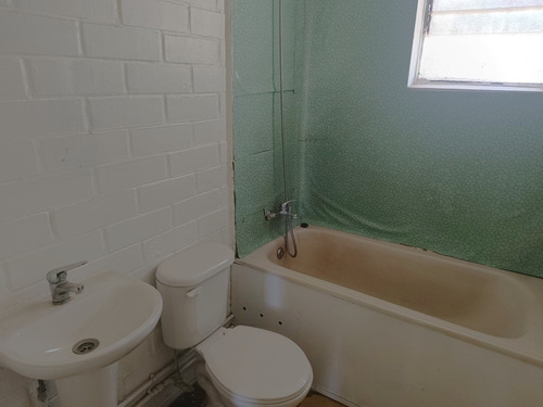 Se Vende Casa 2d 1b Ubicada En Sector De Pente Alto