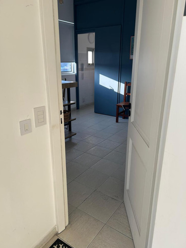 Departamento En Alquiler Con Muebles. 47 Y 4. Excelente Ubicación!
