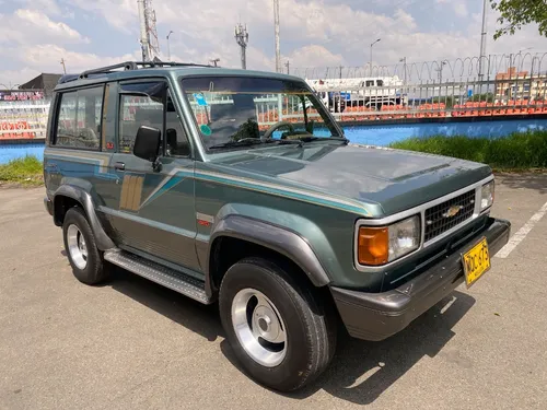 Chevrolet Trooper 2.6 Std