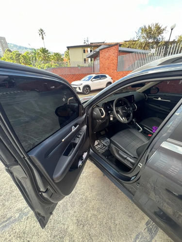 Kia Sonet 1.5 Vibrant At (Ivt)