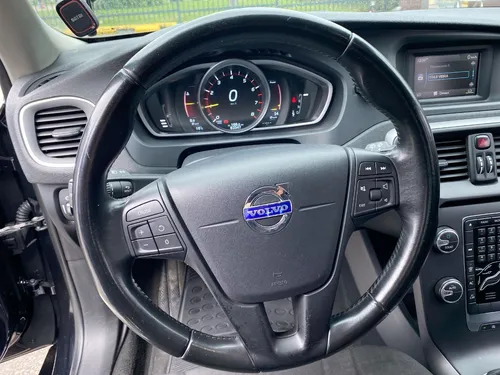 Volvo V40 1.4 T4 KINETIC AT