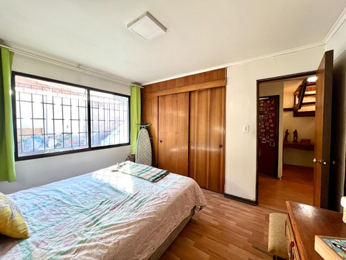 Barrio Gran Bretaña, Amplia Casa, 5d2b+servicio