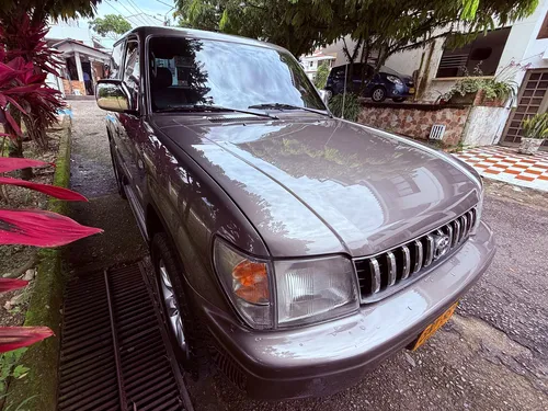 Toyota Prado Sumó 2700, 3 Puertas, 2004