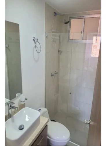 Venta De Apartaestudio Tipo Loft Con Parqueadero En Sabaneta - Parque