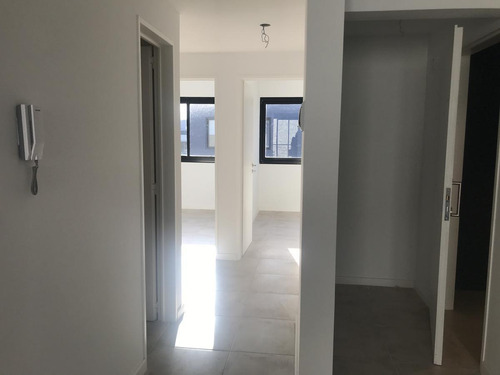 Imagen 14 de 17 de Departamento A Estrenar - La Calabria, San Isidro.