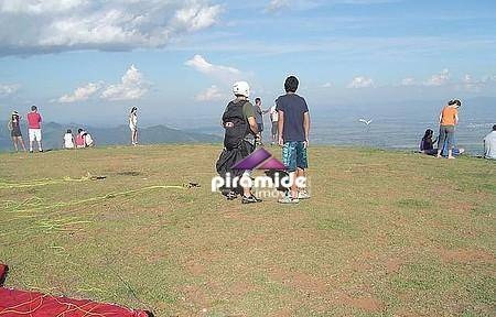 Imagem 8 de 13 de Terreno À Venda, 1500 M² Por R$ 350.000,00 - Centro - Santo Antônio Do Pinhal/sp - Te1378