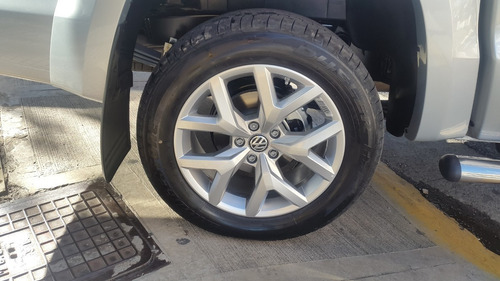 Imagen 4 de 24 de Volkswagen Amarok V6 Highline 4x4 Automatica 3.0 258cv 0km 3