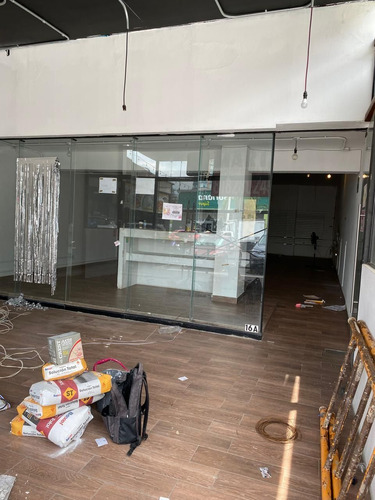 Local Comercial En Renta De 135 M2 En Centrito Valle En San Pedro Garza Garcia
