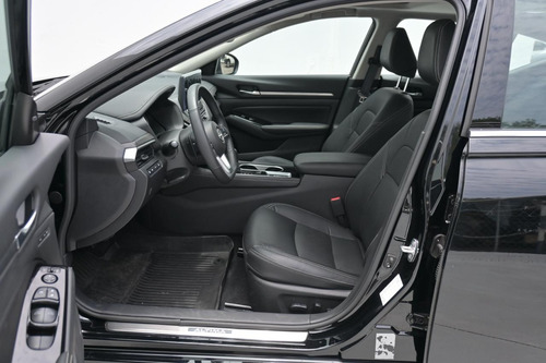 Nissan Altima 2.0 Sr Turbo Cvt