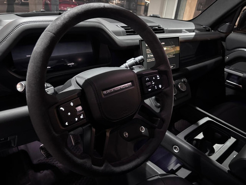 Land Rover Defender Carpathian Edition 2024