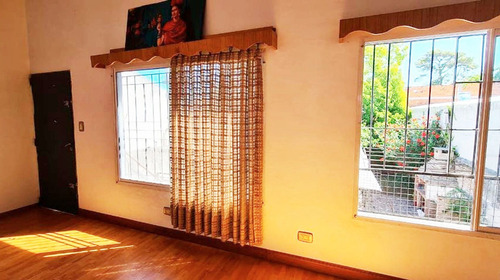 Imagen 7 de 15 de Casa + Ph En Venta Bella Vista En Lote De 429m2