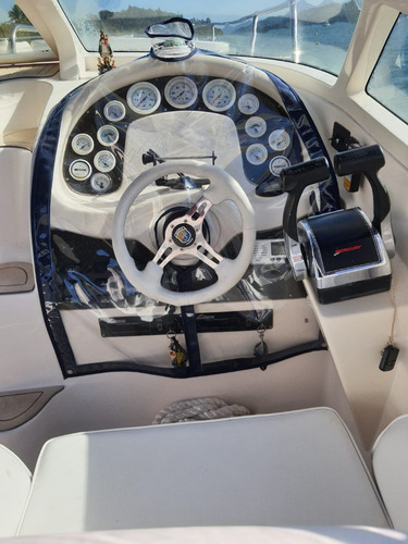 Imagem 6 de 15 de Magna 32.3 Mercruiser 2.8 2x200 Hp Diesel 2009/2021 Compl.