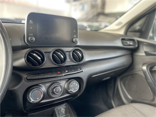 Fiat Cronos 1.3 FIREFLY FLEX DRIVE MANUAL