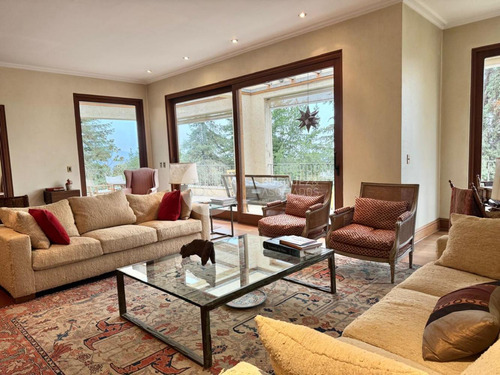 22788 - Elegante Casa Provenzal Valle Escondido