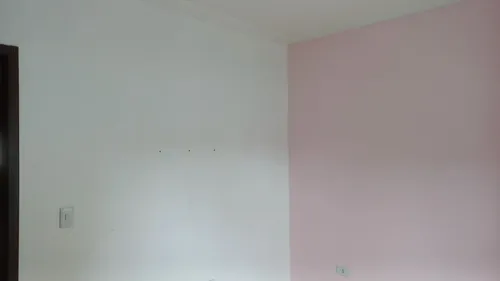 Casa Grande E Espaçosa Com Terraço E Churrasqueira Com Ótima Localização