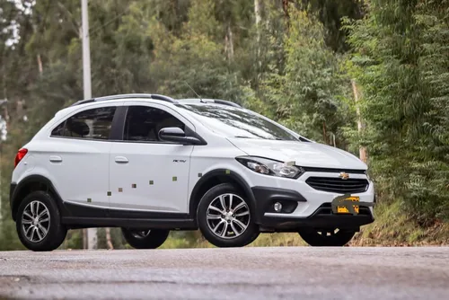 Chevrolet Onix 1.4 Ltz 5 p