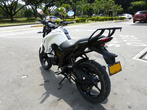 Akt Sr5 180cc 2016