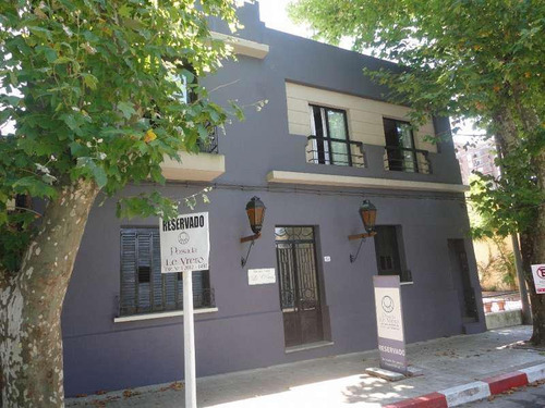 Imagen 3 de 24 de Hotel En Calle 18 De Julio- Colonia Del Sacramento