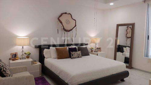 Casa En Venta, Col. Celanese, Coatzacoalcos Ver.