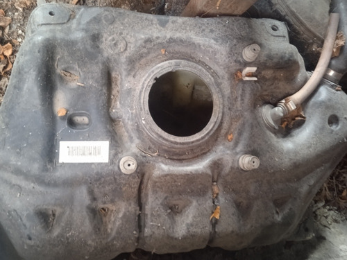 Tanque De Gasolina Toyota Yaris 2008 Original