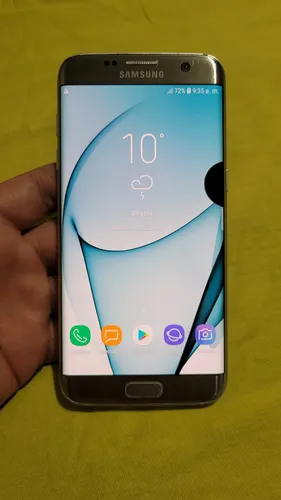 Galaxy S7 Edge Mínima Mancha No Afecta, No Fisuras Libre (Usado)