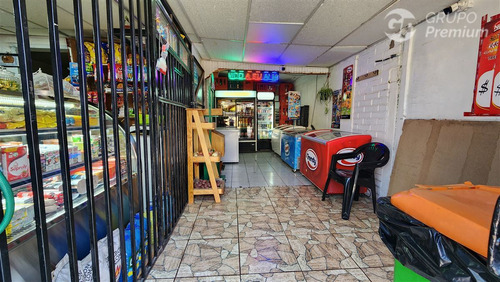 En Venta. Casa De 2 Pisos En Puente Alto.