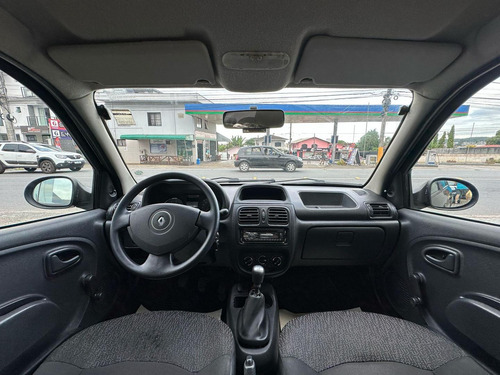 Renault Clio Expression 1.0 16v 4p