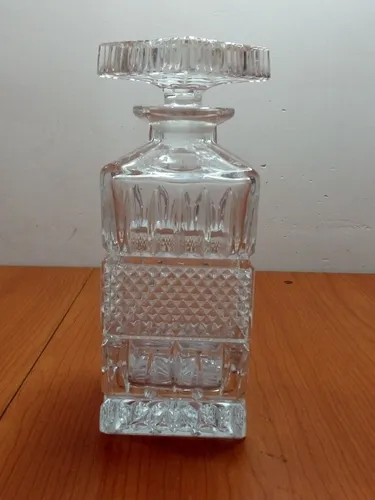 Licorera De Cristal Bohemia (Usado)