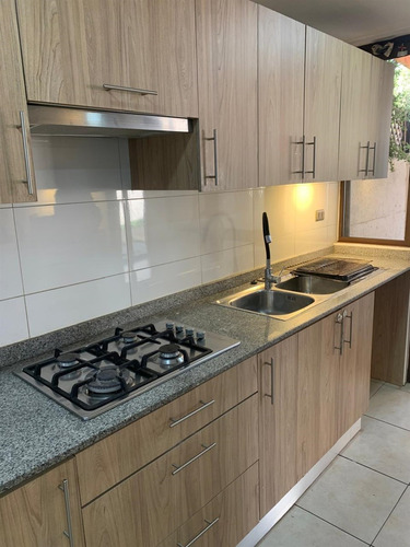 Casa En Arriendo De 3d/3b En Condominio Los Poleros Machalí
