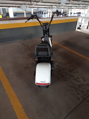 Imagem 4 de 4 de Motoneta Patinete Modelo Scooters
