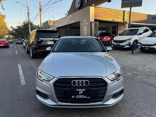 Audi A3 1.4 Sedán Dynamic At Dsg