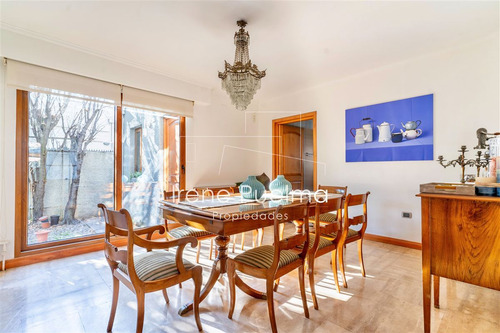 Vende Exclusiva Casa En Las Pataguas En Lo Barnechea