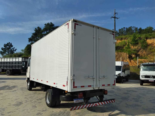 Imagem 4 de 6 de Ford Cargo 815