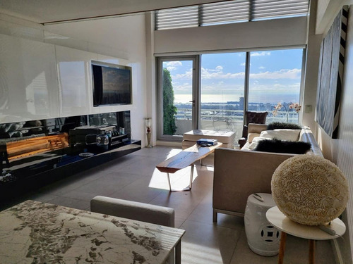 Imagen 3 de 30 de Venta Penthouse Amoblado Vistas 360° Único. Mirabilia.