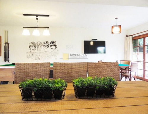 Imagen 21 de 30 de Venta De Casa De 5 Dormitorios En La Mansa