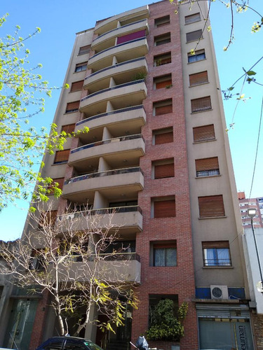 Departamento En Venta En La Plata - Dacal Bienes Raíces