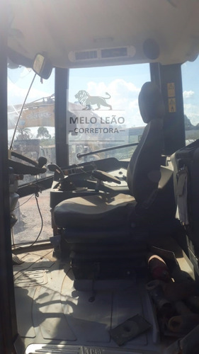 Imagem 2 de 11 de Pá Carregadeira De Rodas Jcb 456zx - Ano 2011
