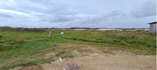 Imagem 1 de 1 de Terreno Esquina Frente Leste/norte Na Zona Sul  Do Balneário Rincão - Br282 - 69400845