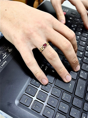 Anel Formatura Pedra Carrê Masculino Ouro 18k