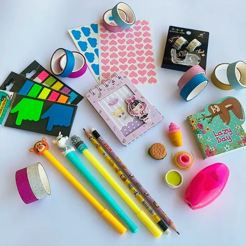 Caixa Kit Papelaria Fofa 15 Itens Kawaii Divertidos - Papelaria