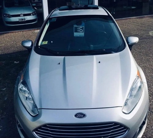 Ford Fiesta Titanium 1.6 L