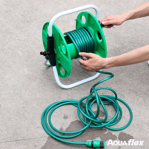 Imagen 4 de 9 de Reel Porta Manguera 20m Y Kit De Riego A1033 Aquaflex