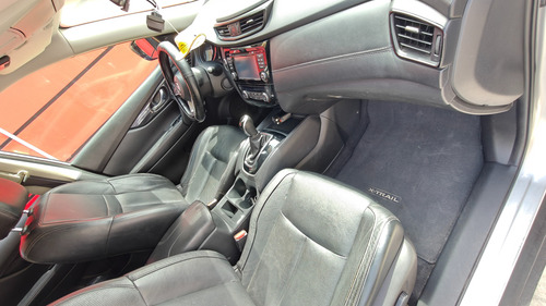 Nissan X-Trail 2.5 Exclusive 2 Row Cvt