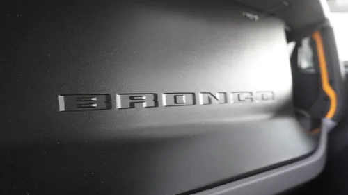 Ford Bronco Bronco Badlands 2.3 L4