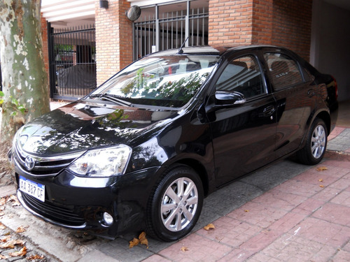 Totota Etios