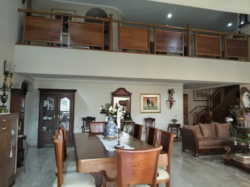 Apartamento En Venta En El Poblado. Cod V12635