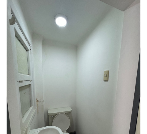 Casa 2 Pisos A 2 Cuadras Plaza De Armas De Chillán